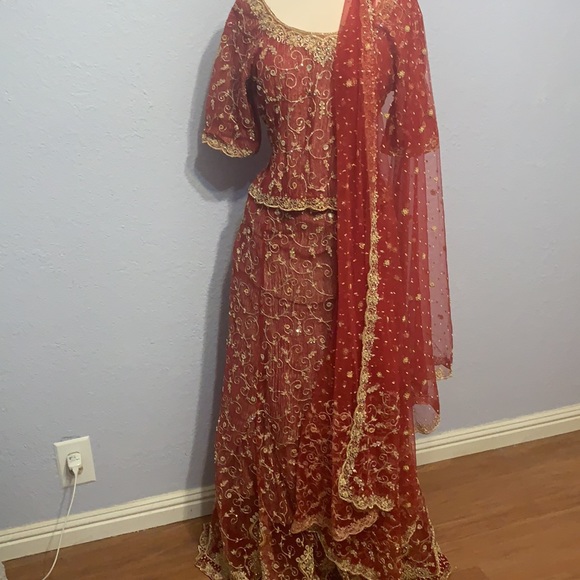 Lehenga Choli - Picture 14 of 14